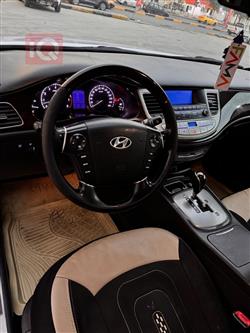 هیوندای جێنسس